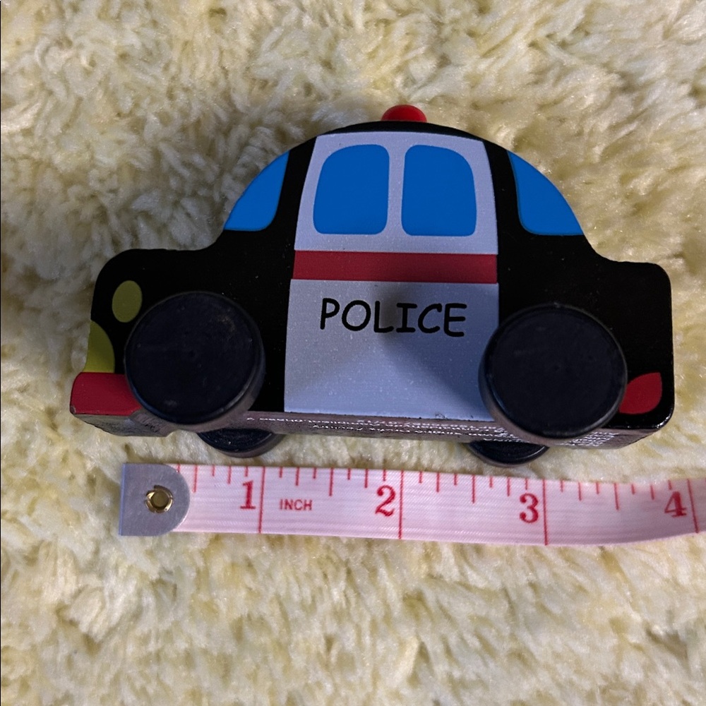 Police Cars (2) - Picture 8 of 11